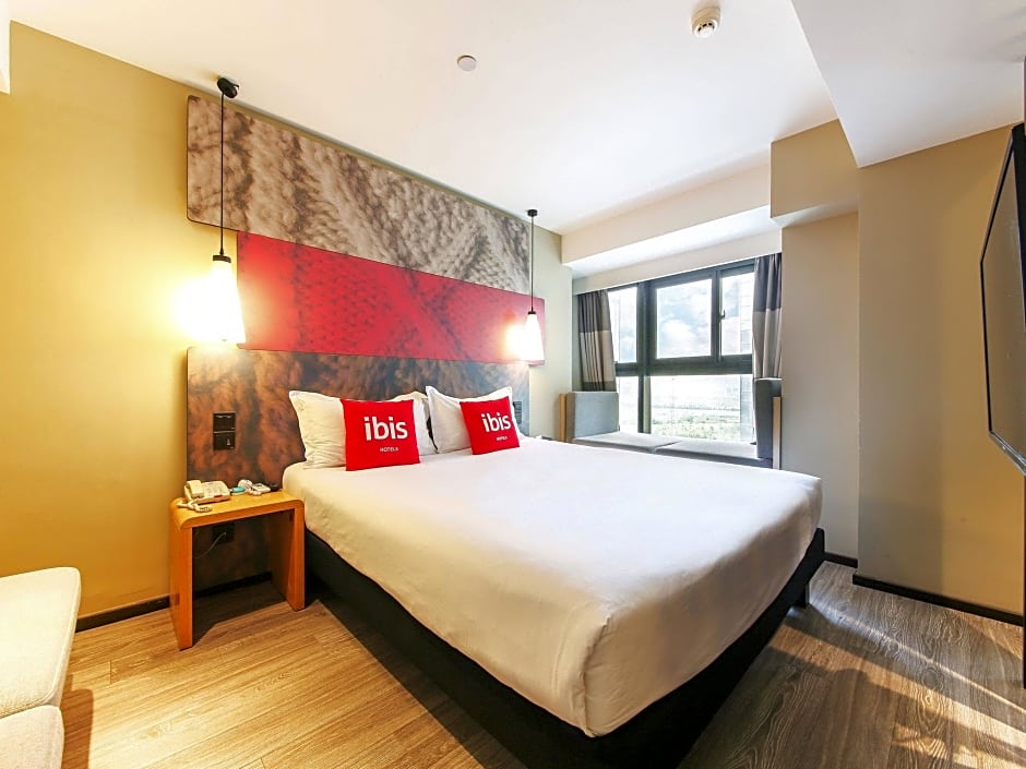 ibis Xi'an North Railway Station