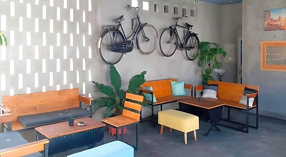 RedDoorz Syariah near Lombok Epicentrum Mall