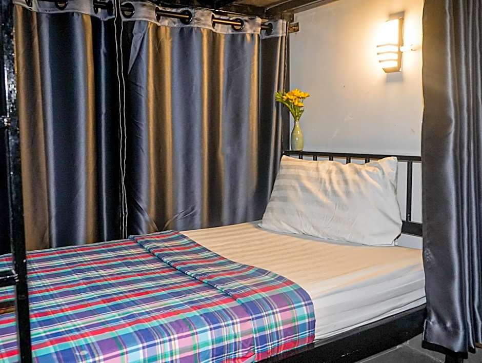 Photo 1 of 7 of 10 People in 10-Bed Dormitory - Mixed