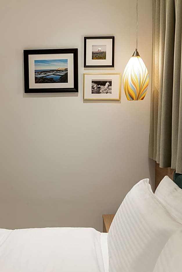 Bliss Boutique Living