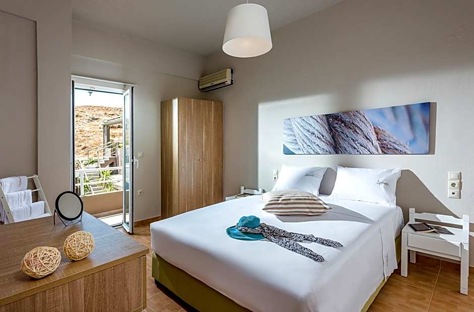 Anemos Suites by Estia