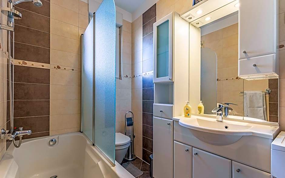 Istriensonne - Apartments Veruda mit Grillterrasse