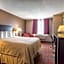 Quality Inn & Suites West Bend