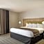 GreenTree Inn Phoenix Sky Harbor