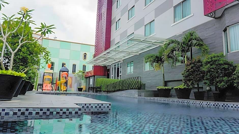 Grand Zuri Pekanbaru Hotel