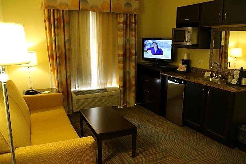 Holiday Inn Express Hotel & Suites Perry By IHG