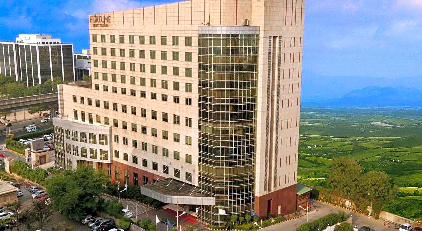 Fortune Select Global, Gurugram - Member ITC Hotels' Group
