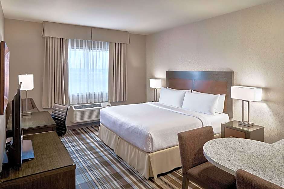 Fairfield Inn & Suites by Marriott Airdrie