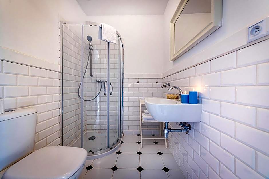 Stare Sady Chillout Rooms "Pod Jabłoniami"