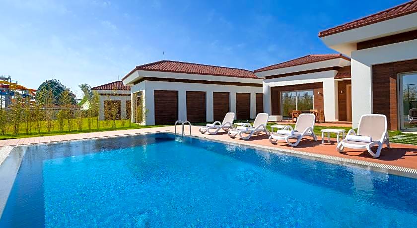 Rixos Water World Aktau