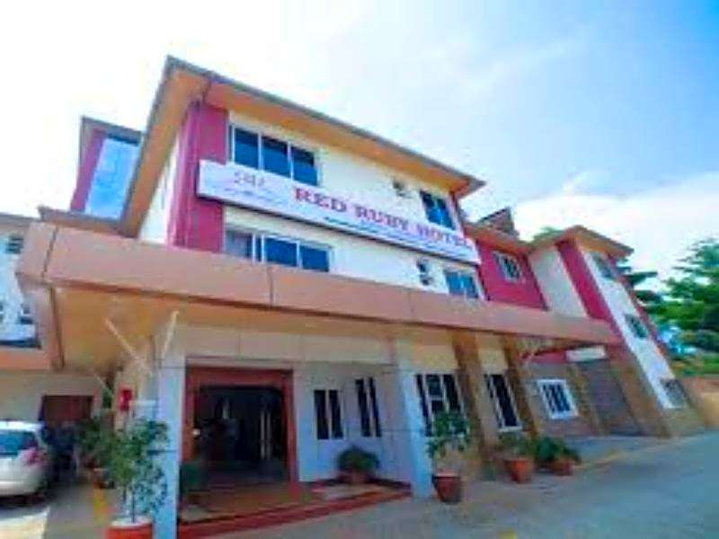 Red Ruby Hotel