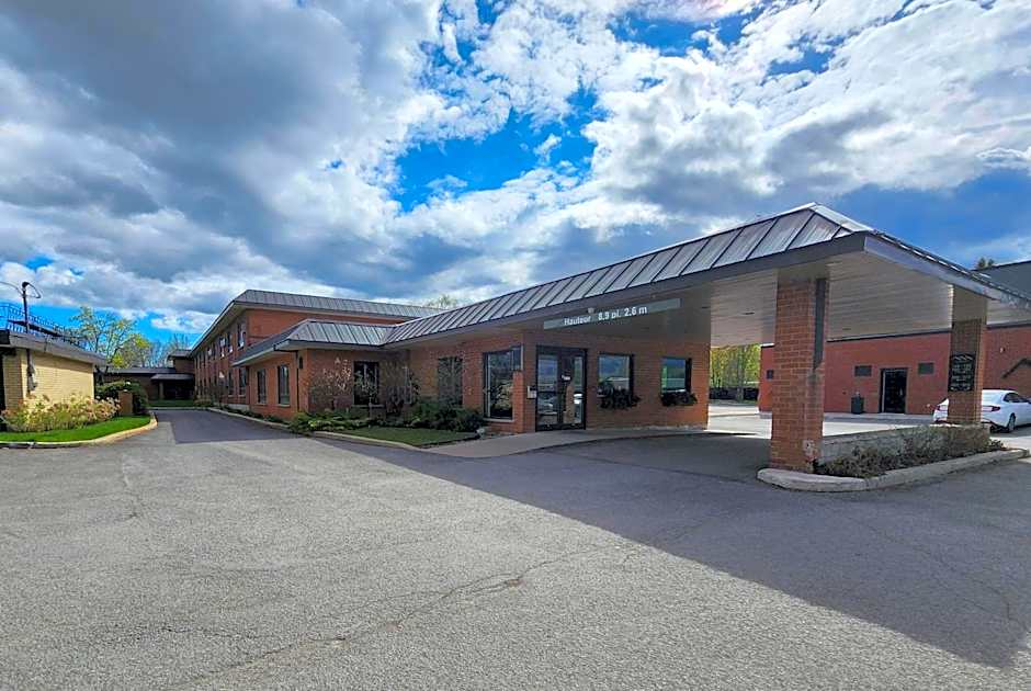 Ramada by Wyndham Laval