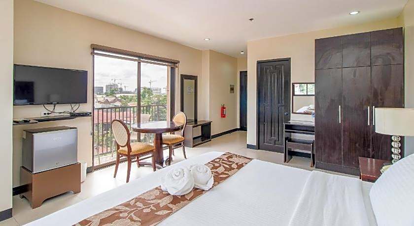 Main Hotel and Suites Cebu