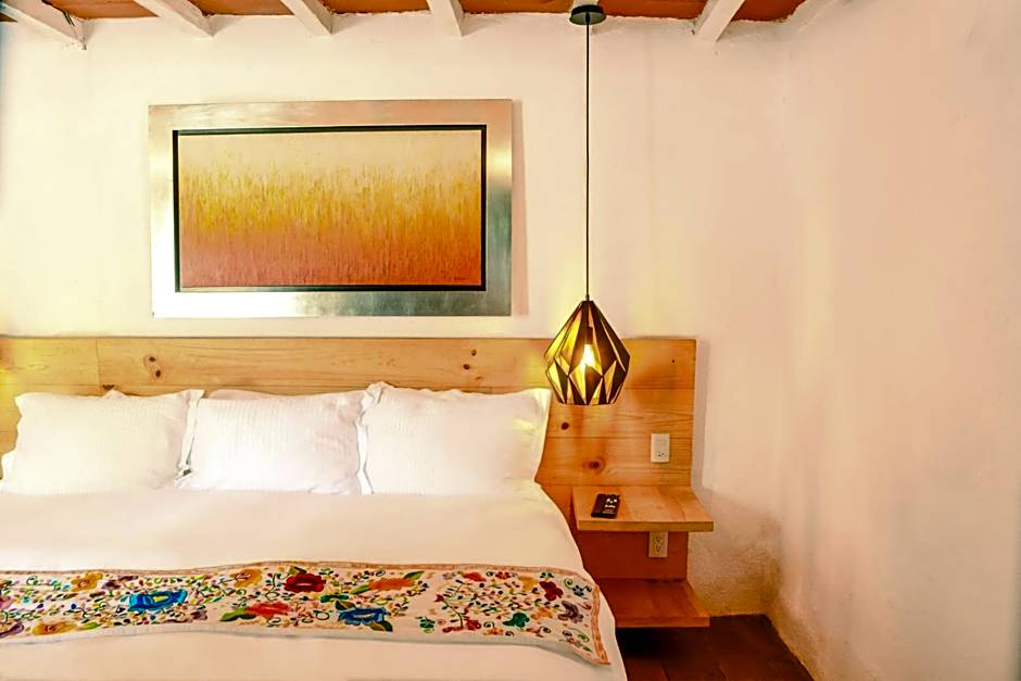 Petit Mesón (Pet Friendly Hotel)