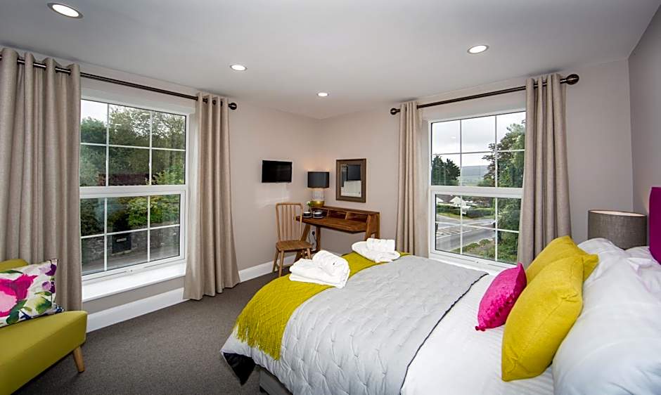 Darlington Arms by the airport