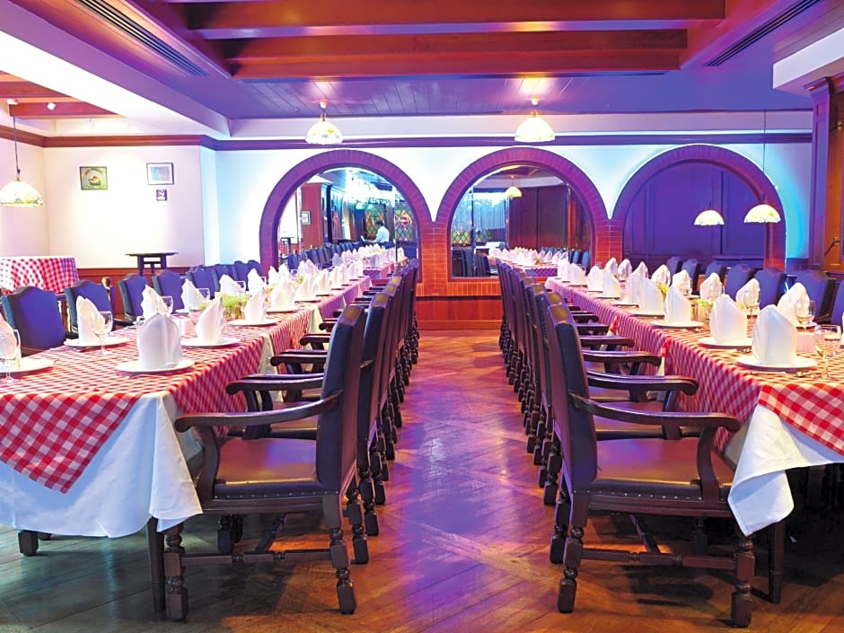 Pullman Khon Kaen Raja Orchid Hotel