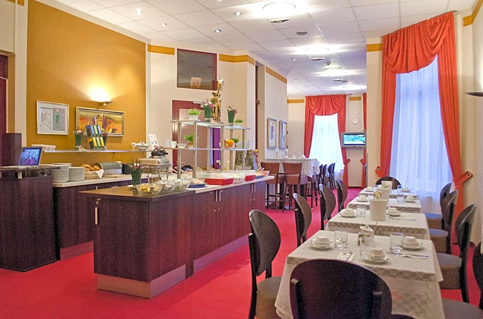 Hotel Polo am ZOB