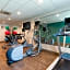 Holiday Inn Express Hotel & Suites Columbia I-26 @ Harbison Blvd By IHG