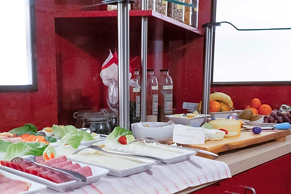 Stadt-gut-Hotel Rheinischer Hof