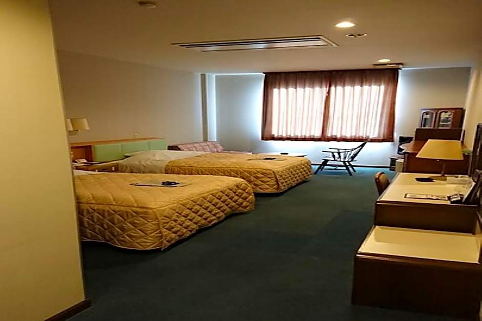 Business Hotel Kawakami Kumano