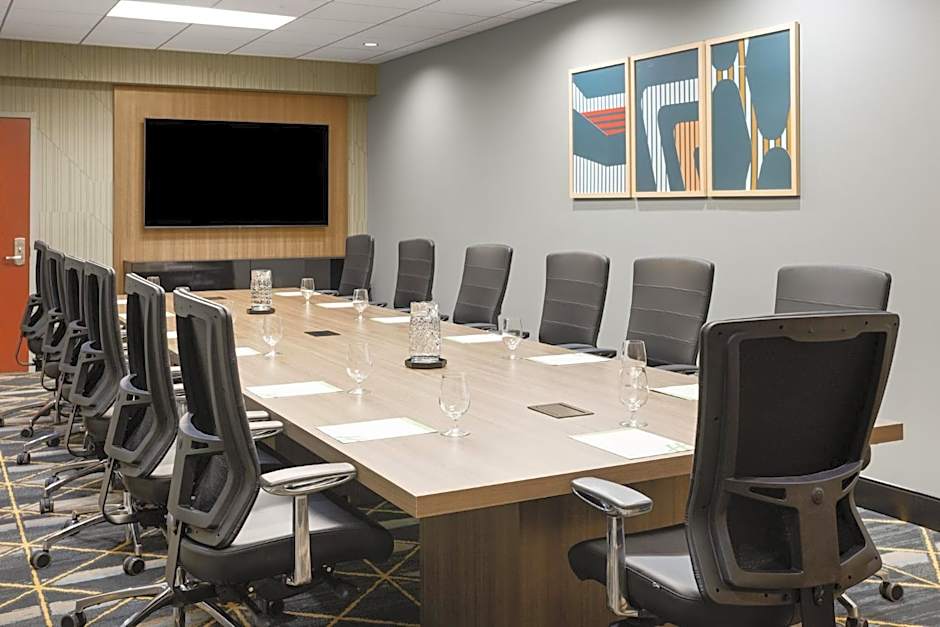 Holiday Inn Midland By IHG