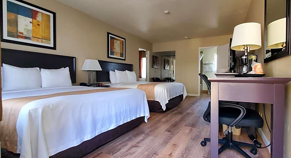 Quality Inn & Suites Anaheim At The Park