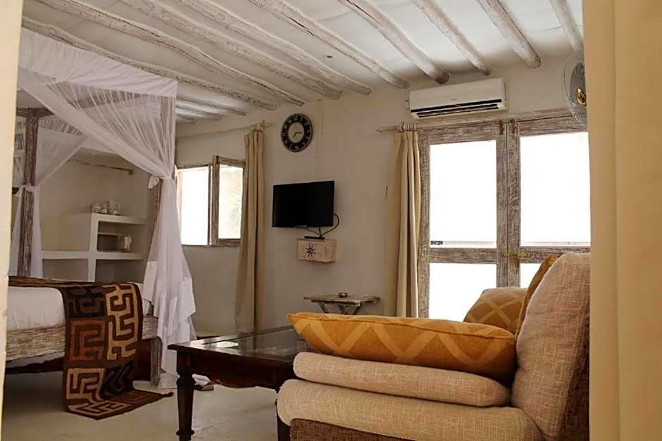 The Villa Luxury Suites Hotel