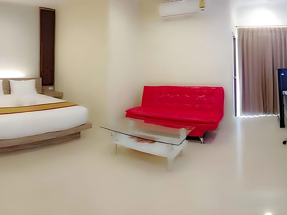 Chansuda Lake View Hotel