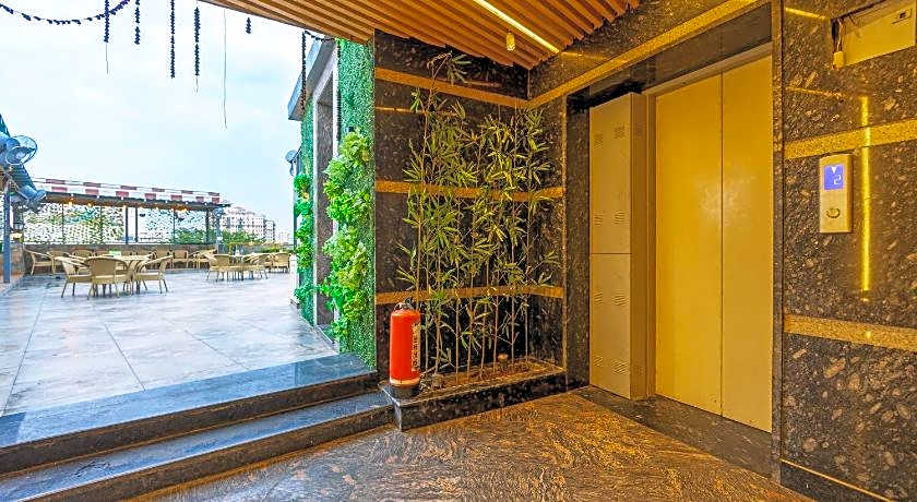 Hotel Haris MG Road