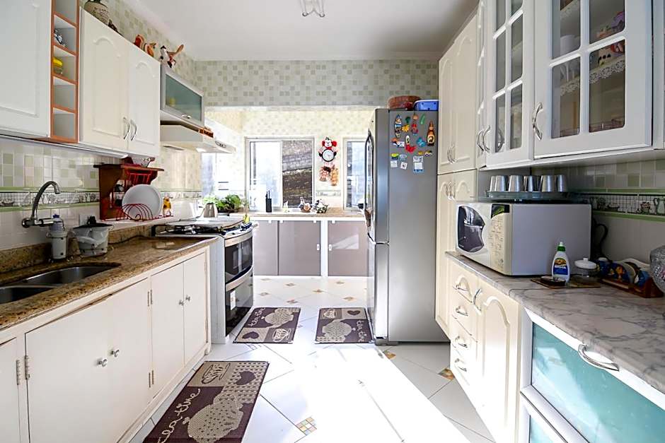 Apartamento no Morro do Maluf, frente ao mar