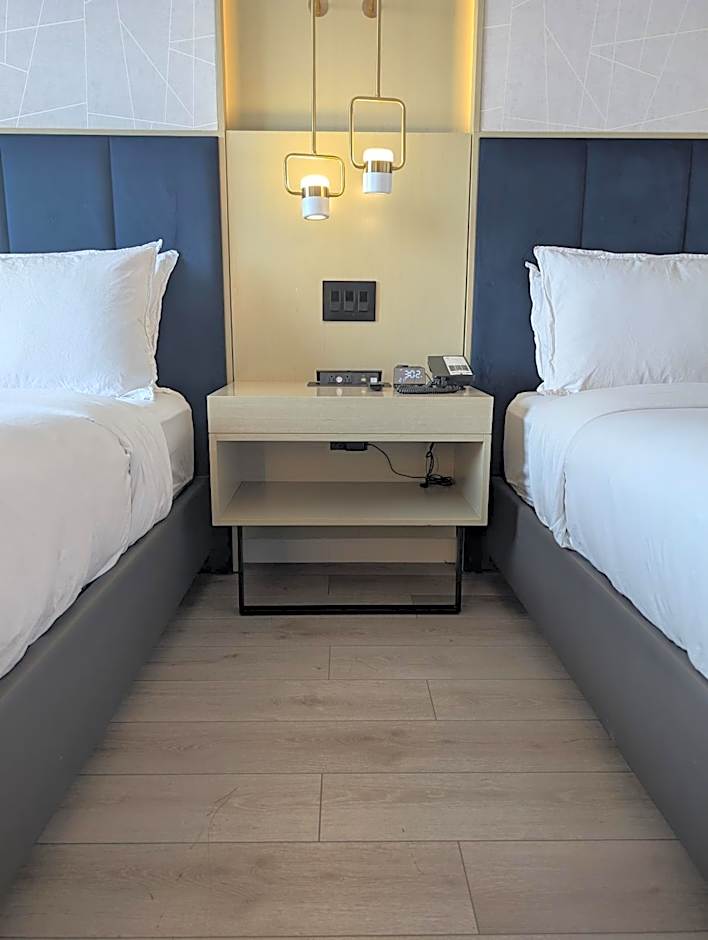 Bloom Mississauga, Tapestry Collection by Hilton