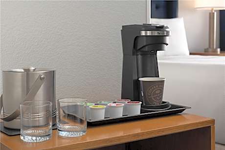 2 Queen Accessible Tub