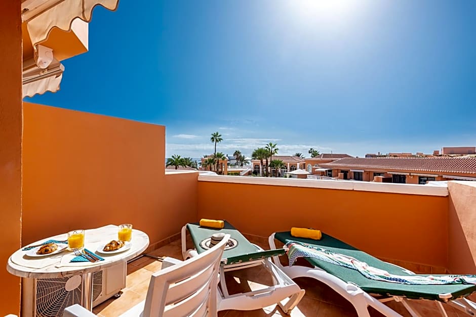 Tenerife Royal Gardens - Viviendas Vacacionales