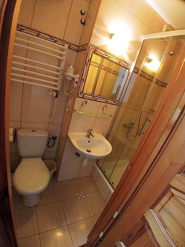 U Hani w pobliżu Gorący Potok i Termy