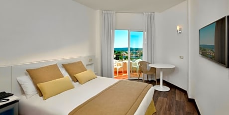 Double Room with Pool View