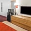 Econo Lodge Truman Inn