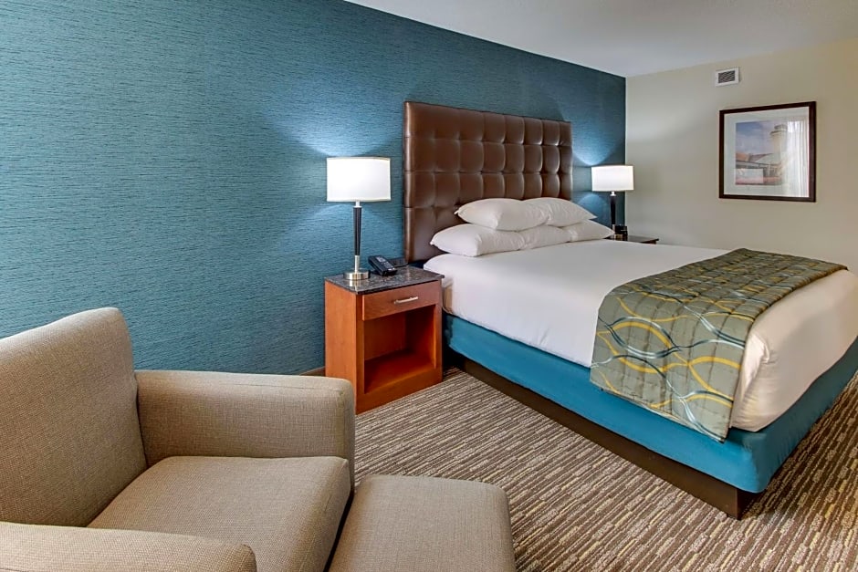 Pear Tree Inn St. Louis Airport