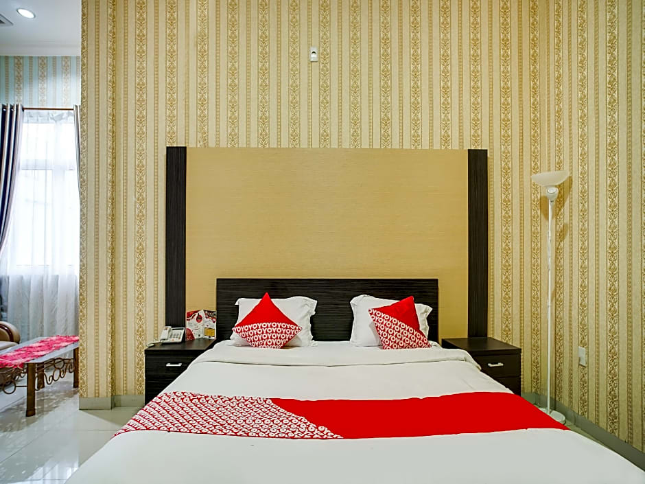 Capital O 540 Esther Hotel