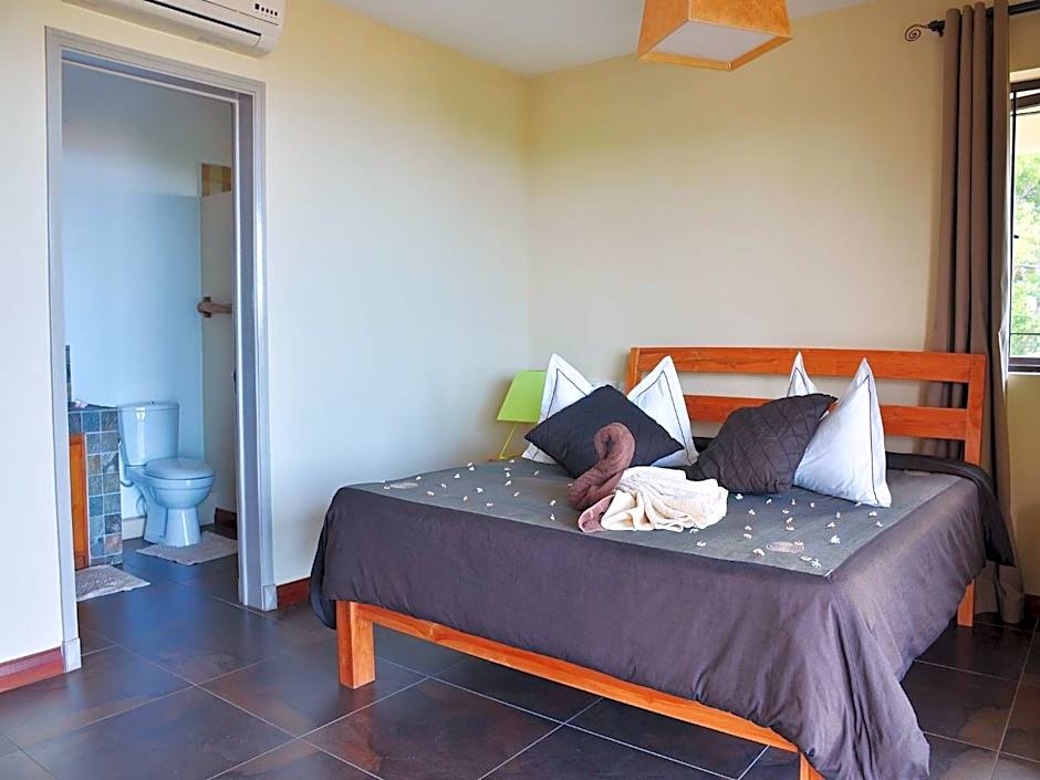 Happy Days Guest House