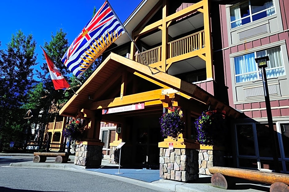 Pemberton Valley Lodge