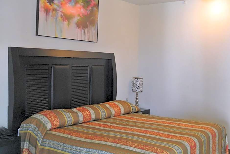 Parque Inn Hotel & Suites