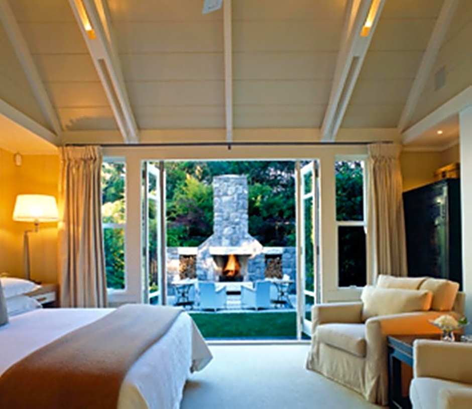 Huka Lodge, Beckons