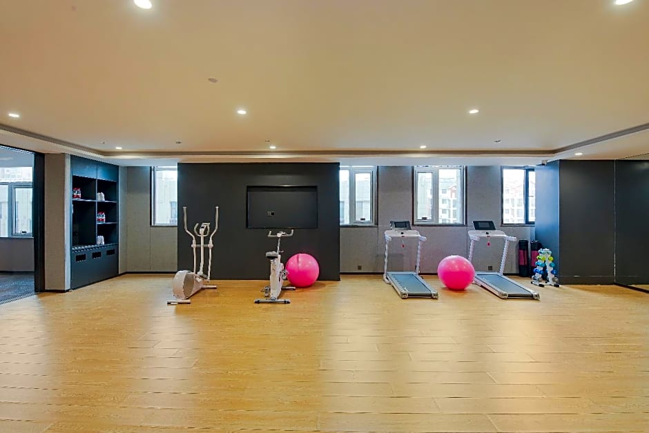 Echeng Hotel Hebi Qi County