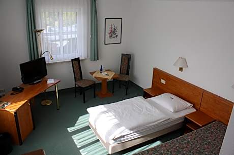 Small Double Room