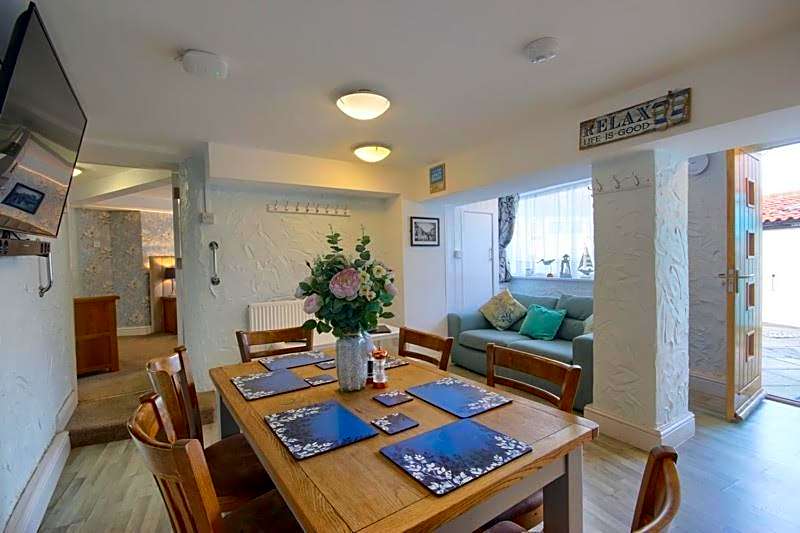 Smugglers Luxury Accommodation