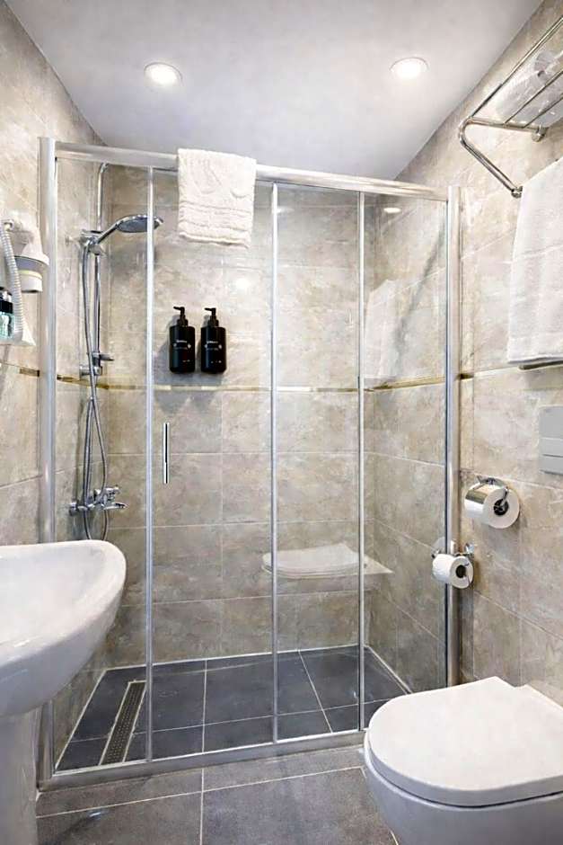 Ria Suites Boutique Hotel