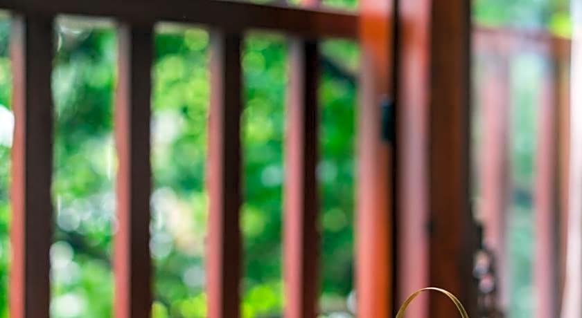 Yangshuo River View Hotel