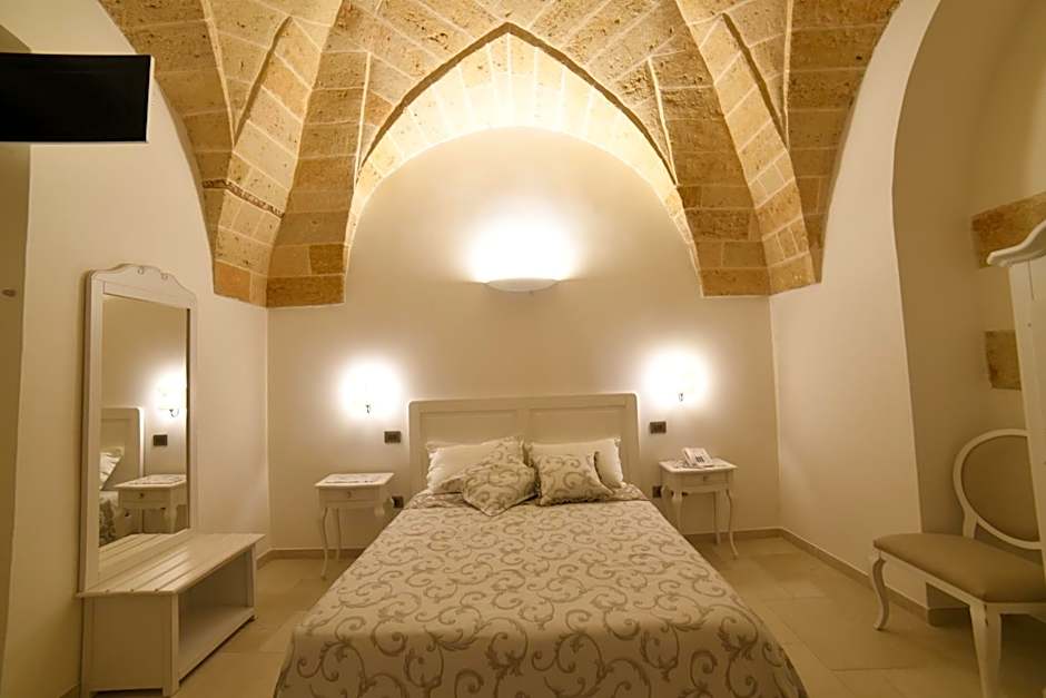 PLAZACARRISI HOTEL & SPA