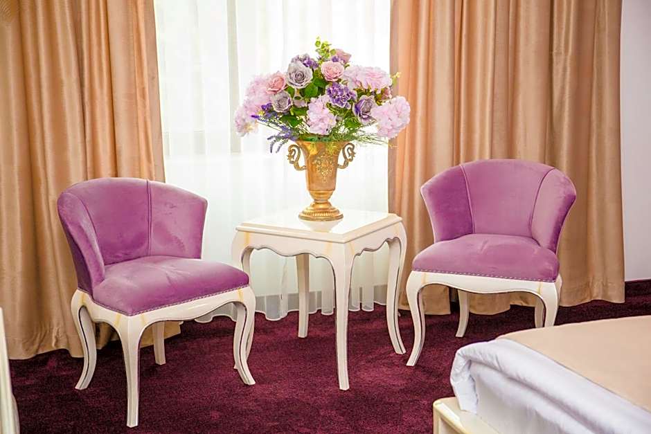 Royal Boutique Mangalia Breeze