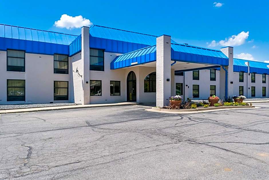 Motel 6-Richmond, IN